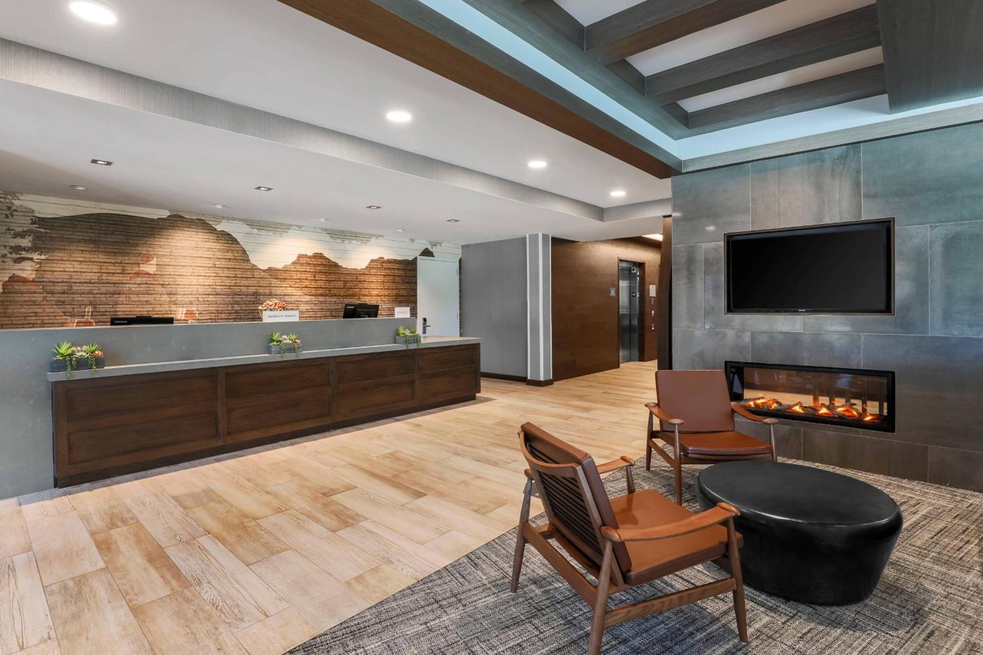 Springhill Suites By Marriott Truckee Lake Tahoe Exterior foto